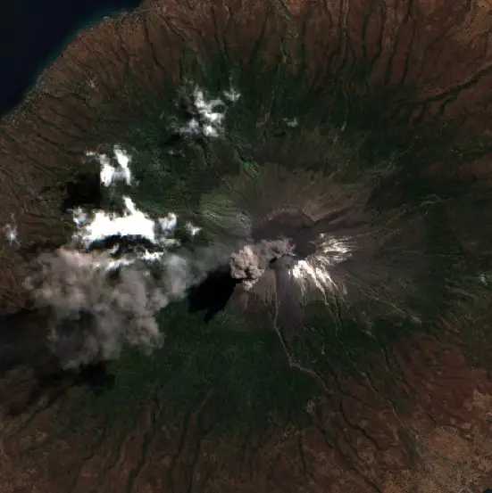 Before — Lembata (Sentinel-2, 2026-08-30)