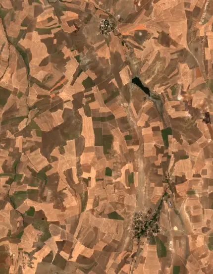 Öncesi — Kaman (Sentinel-2, 2026-08-15)